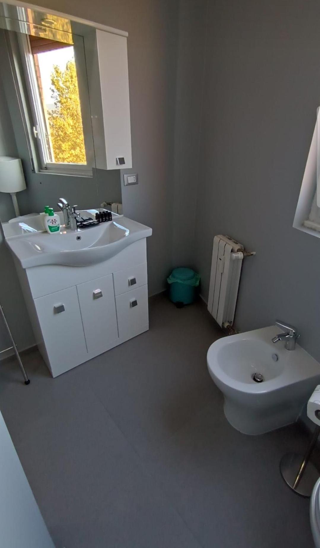 Double Room Private Bathroom