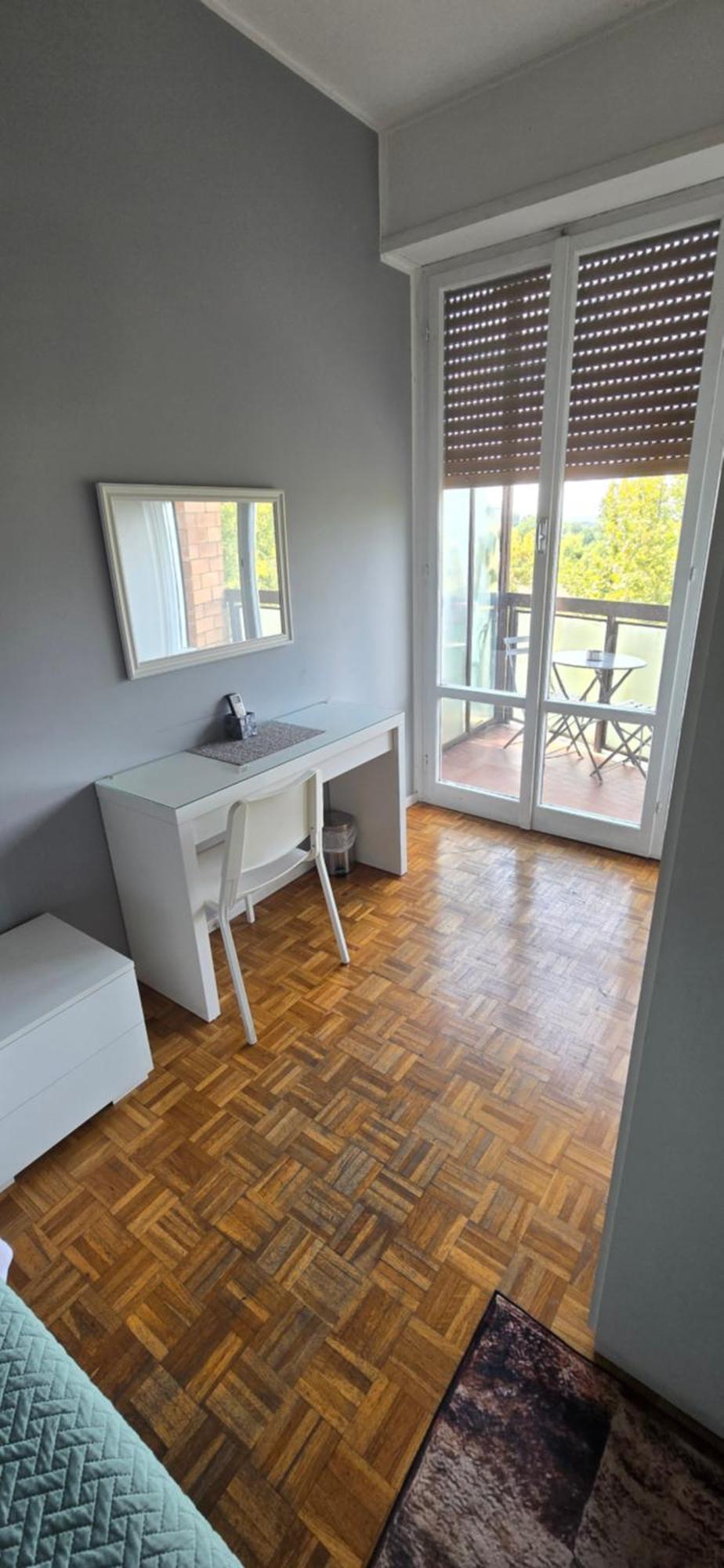 Double Room Private Bathroom